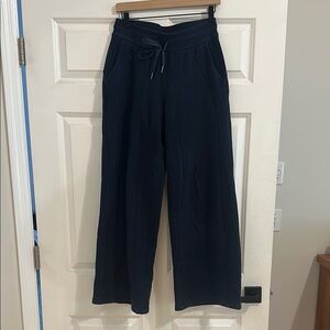 Lululemon Scuba Wide-leg Pant in Navy